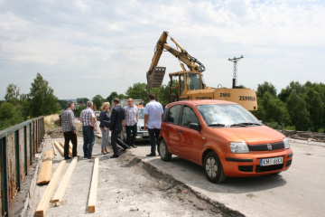 Wiadukt w miejscowości Kozłów