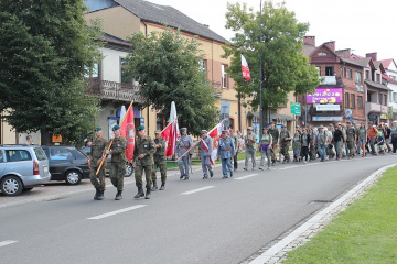 Przemarsz uczestników kadrówki