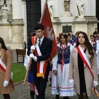 Przemarsz uczniów ZS Nr 1 w Miechowie