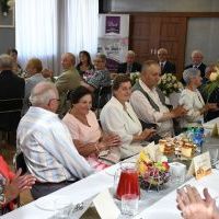 Spotkanie małżeństw obchodzących Złote Gody w Charsznicy