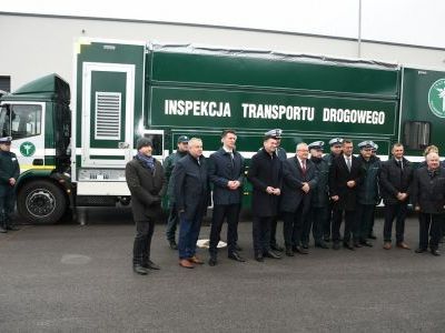Minister Andrzej Adamczyk oraz samorządowcy Powiatu Miechowskiego zainaugurowali działalność zamiejscowego Oddziału Wojewódzkiego ITD