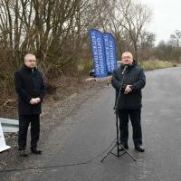 Minister Andrzej Adamczyk otwiera drogę powiatową w Rogowie