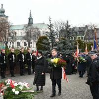 160. rocznica bitwy miechowskiej - kwiaty składa radny wojewódzki Mirosław Dróżdż