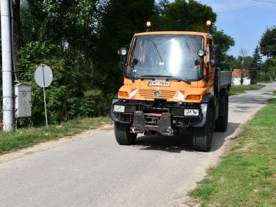 Mercedes Unimog - nowy nabytek ZDP znakomicie sprawdza się w terenie