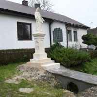 Kapliczka NMP w Trzonowie po gruntownej konserwacji