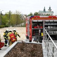 Strażackie ćwiczenia w nowym Wydziale Komunikacji w Miechowie