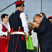 Ceremoniał przekazania chleba gospodarzom Dożynek